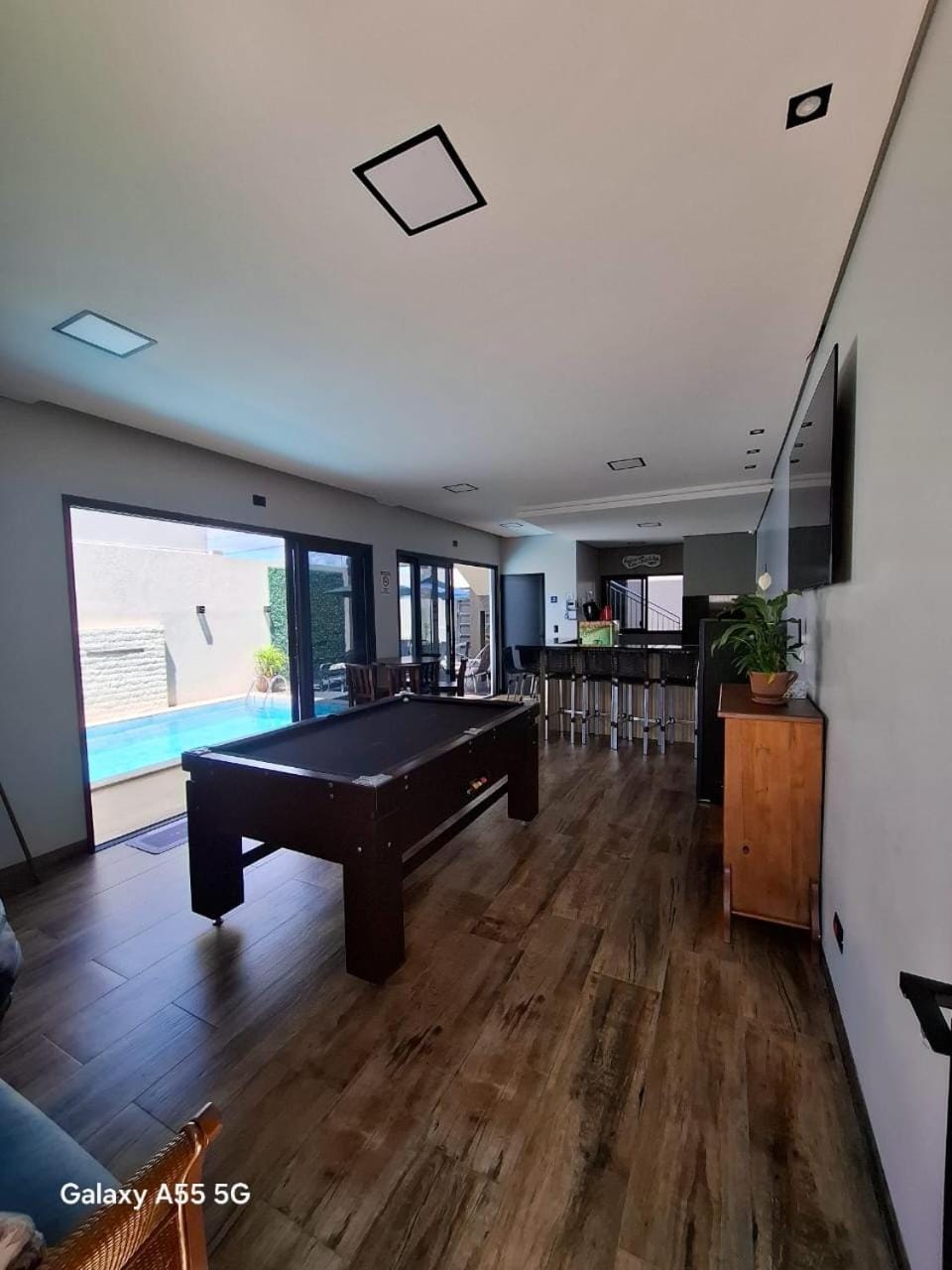 Espaço com piscina House in Cascavel