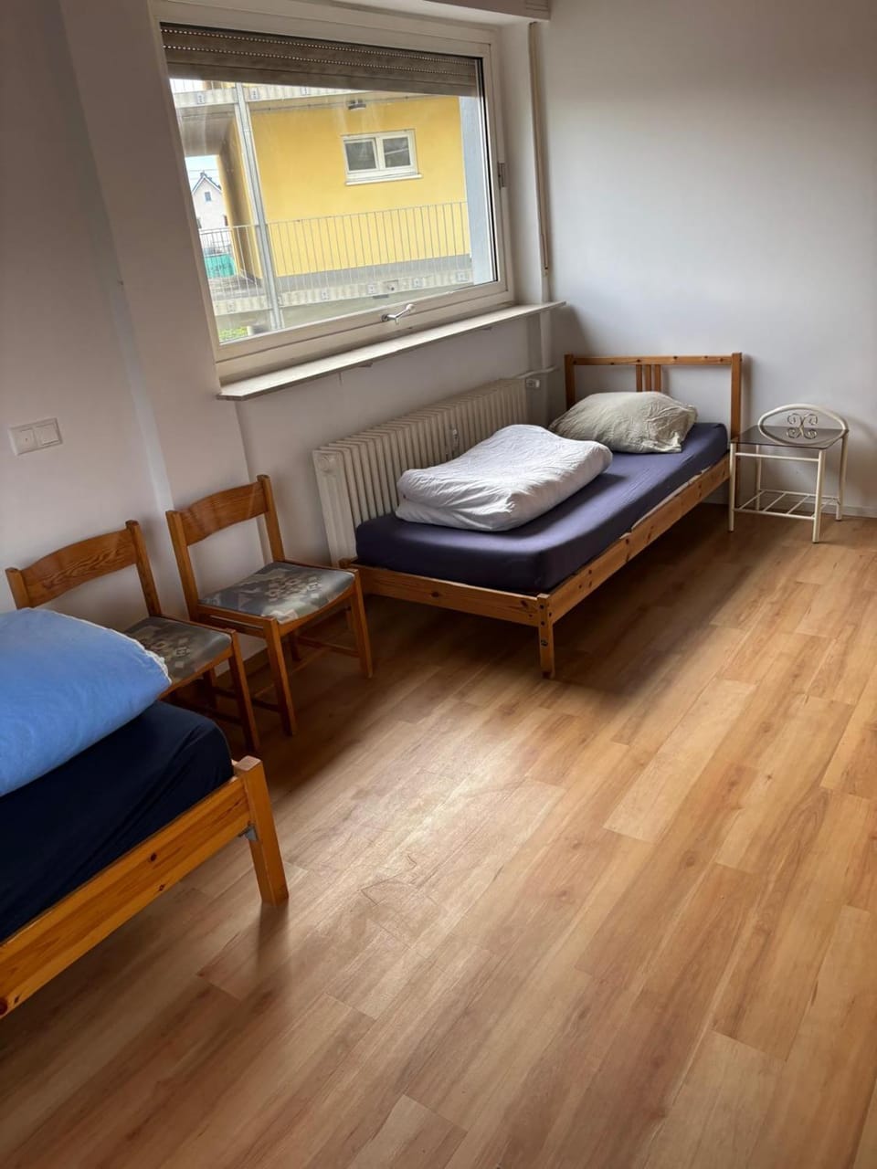 Country Comfort Stay 4 Bedrooms near Frankfurt Apartment in Hesse