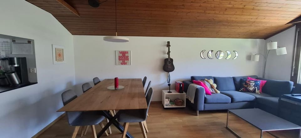 Living room, Seating area, Dining area