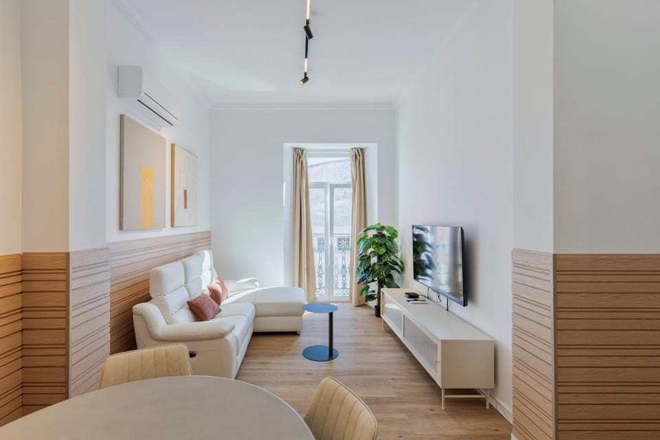 TV and multimedia, Living room, air conditioner