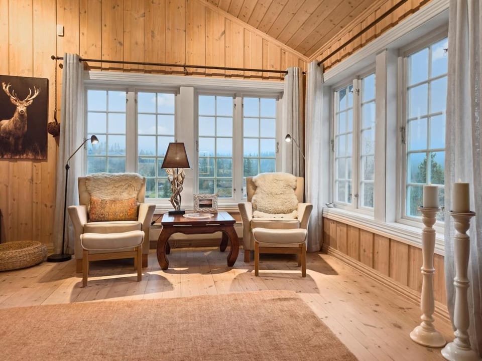 Mountain cabin in Aurdal Fireplace Sauna 1000 meters above sea level Cabin in Viken, Norway