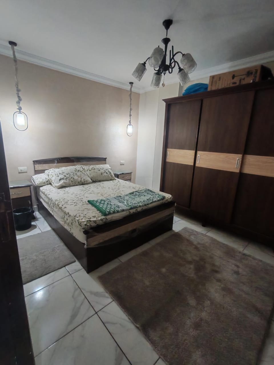 الاسكندريه المندره خطوات من الشاطئ ثاني نمره من الشاطيء تري البحر بوضوح من الجانب Apartment in Alexandria