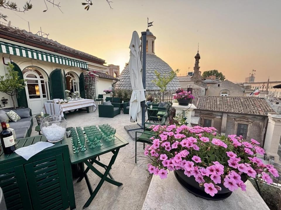 Amazing Luxury Penthouse Suite Apartment in Rome