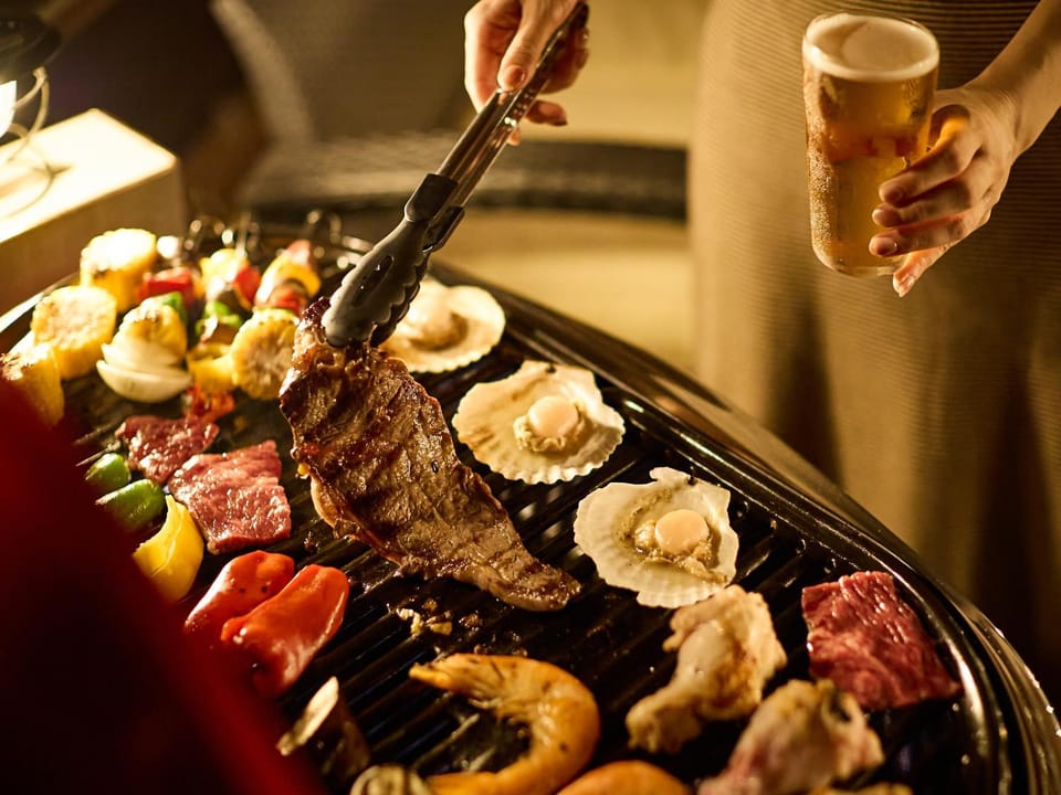 Patio, BBQ facilities