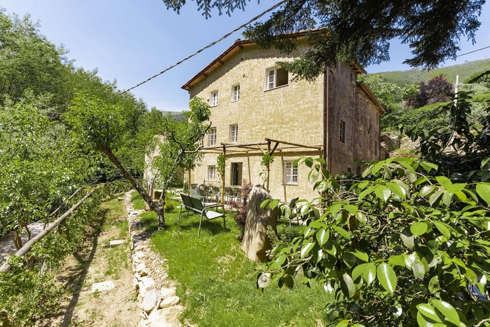 Suite Villa Borgo della Visona Apartment in Capannori