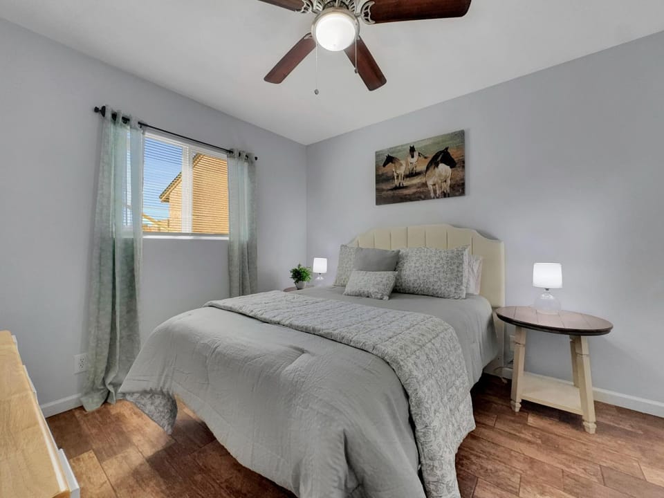 Bed, Bedroom