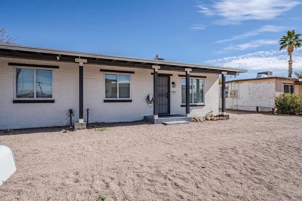 University Duplex by Tucson Renter Properties House in Tucson