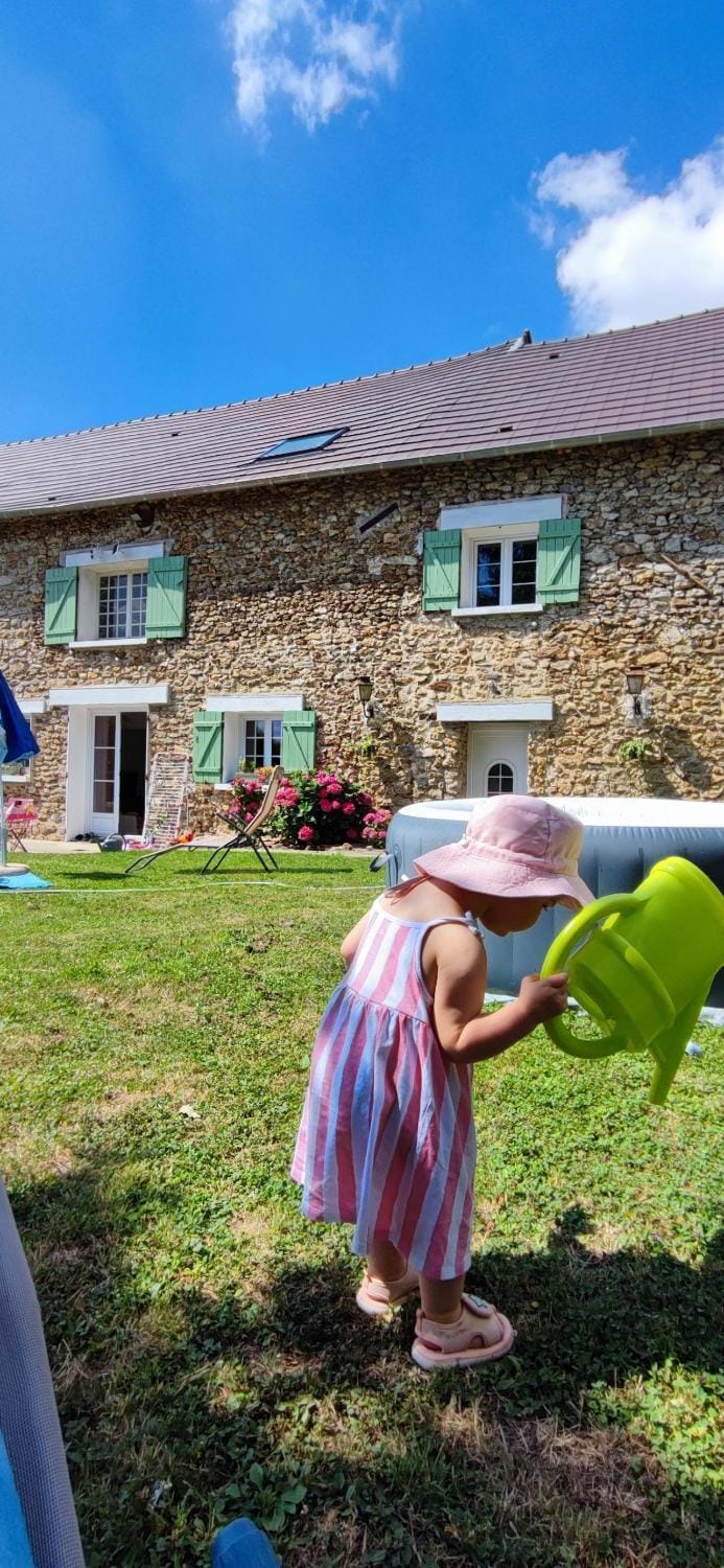 Grande maison avec piscine 13 couchages proche Paris House in Île-de-France