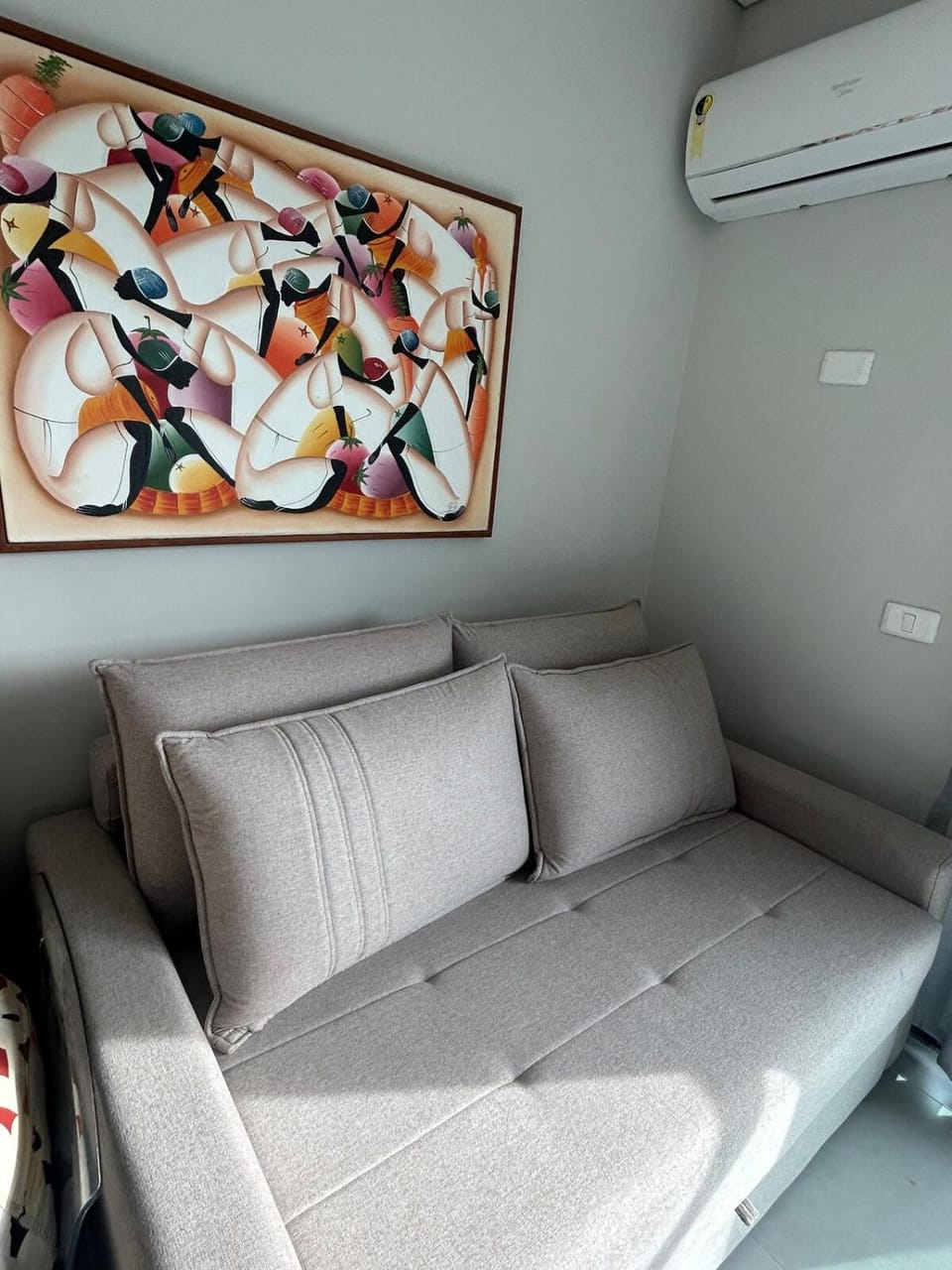 Living room, air conditioner
