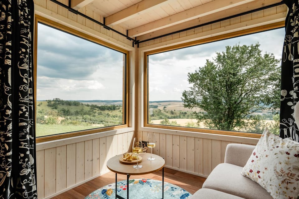 Natural landscape, View (from property/room), Living room, Seating area