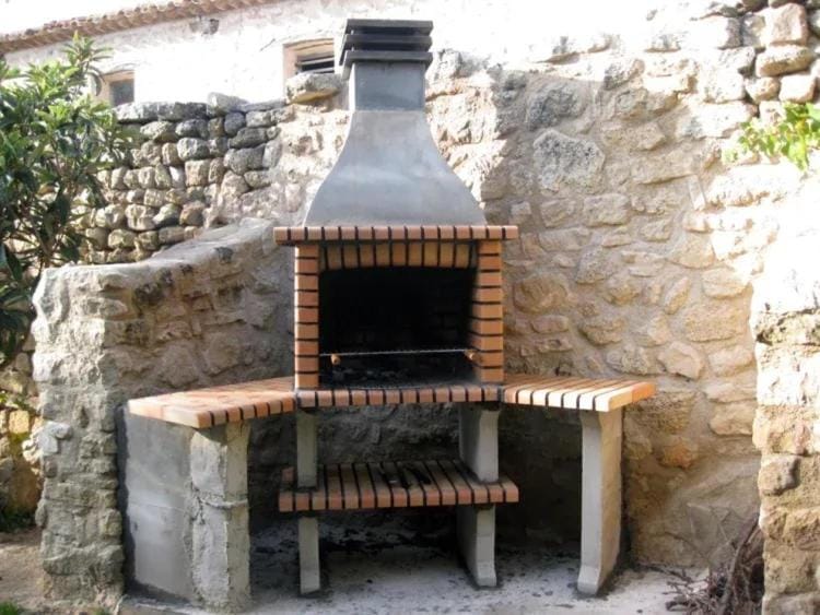 BBQ facilities, BBQ facilities