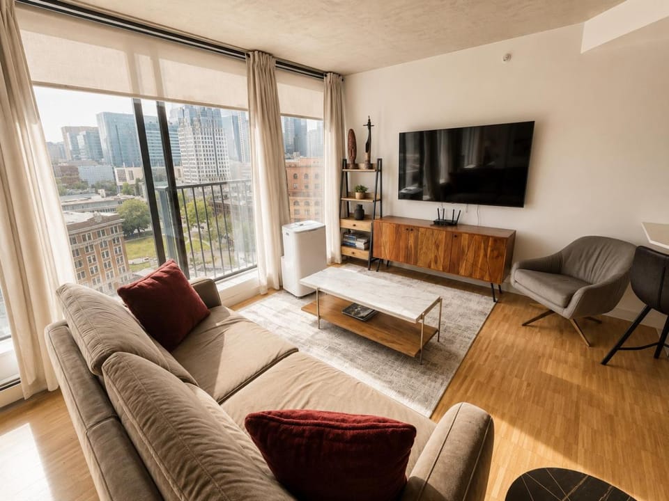 TV and multimedia, Living room