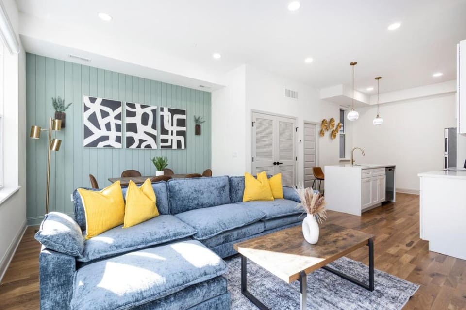 2BR - Fairmount Park -10 mins to DT - Sleeps 10 Apartment in Philadelphia
