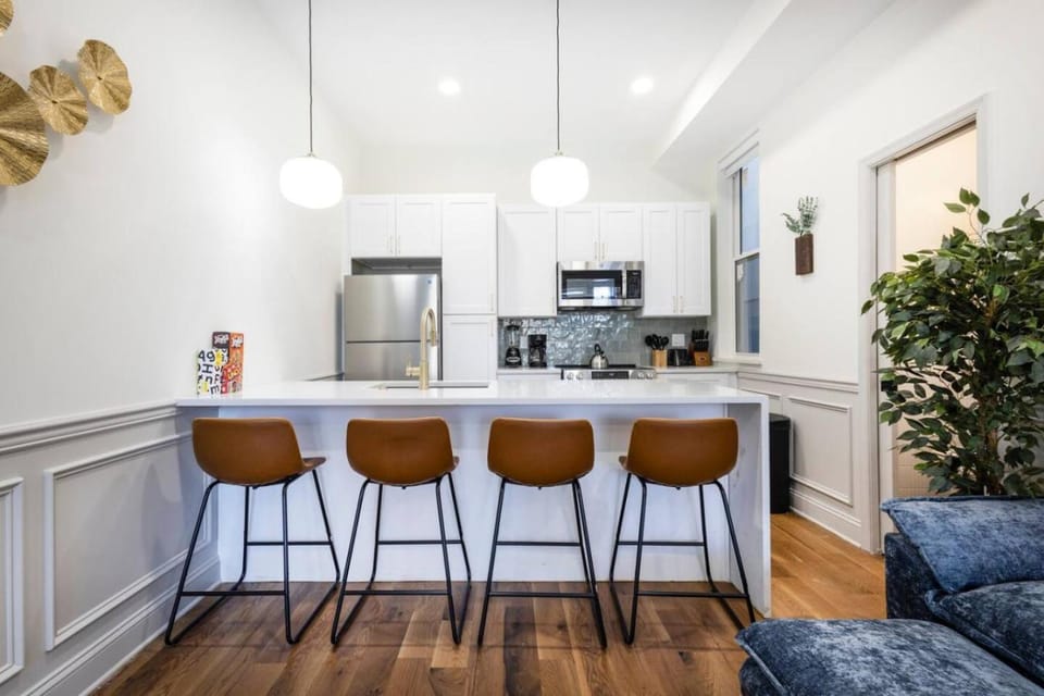 2BR w Balcony - Fairmount Park - 10 mins to DT Apartment in Philadelphia