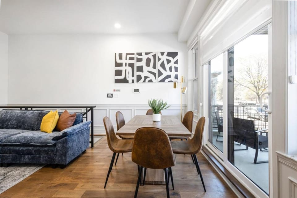 2BR w Balcony - Fairmount Park - 10 mins to DT Apartment in Philadelphia