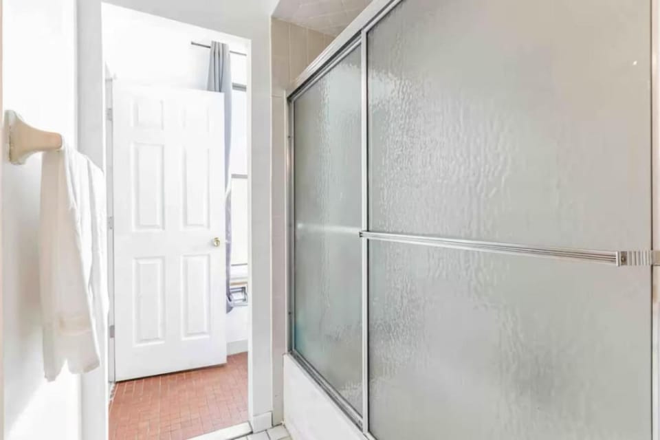 Spring Garden Small and Cozy Studio Sleeps 4 Apartment in Philadelphia