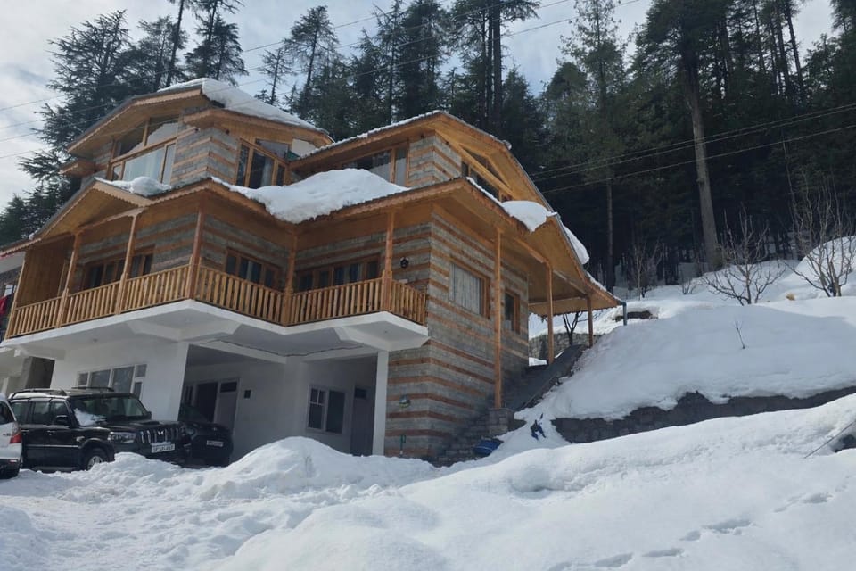Forest Nook Villa in Manali