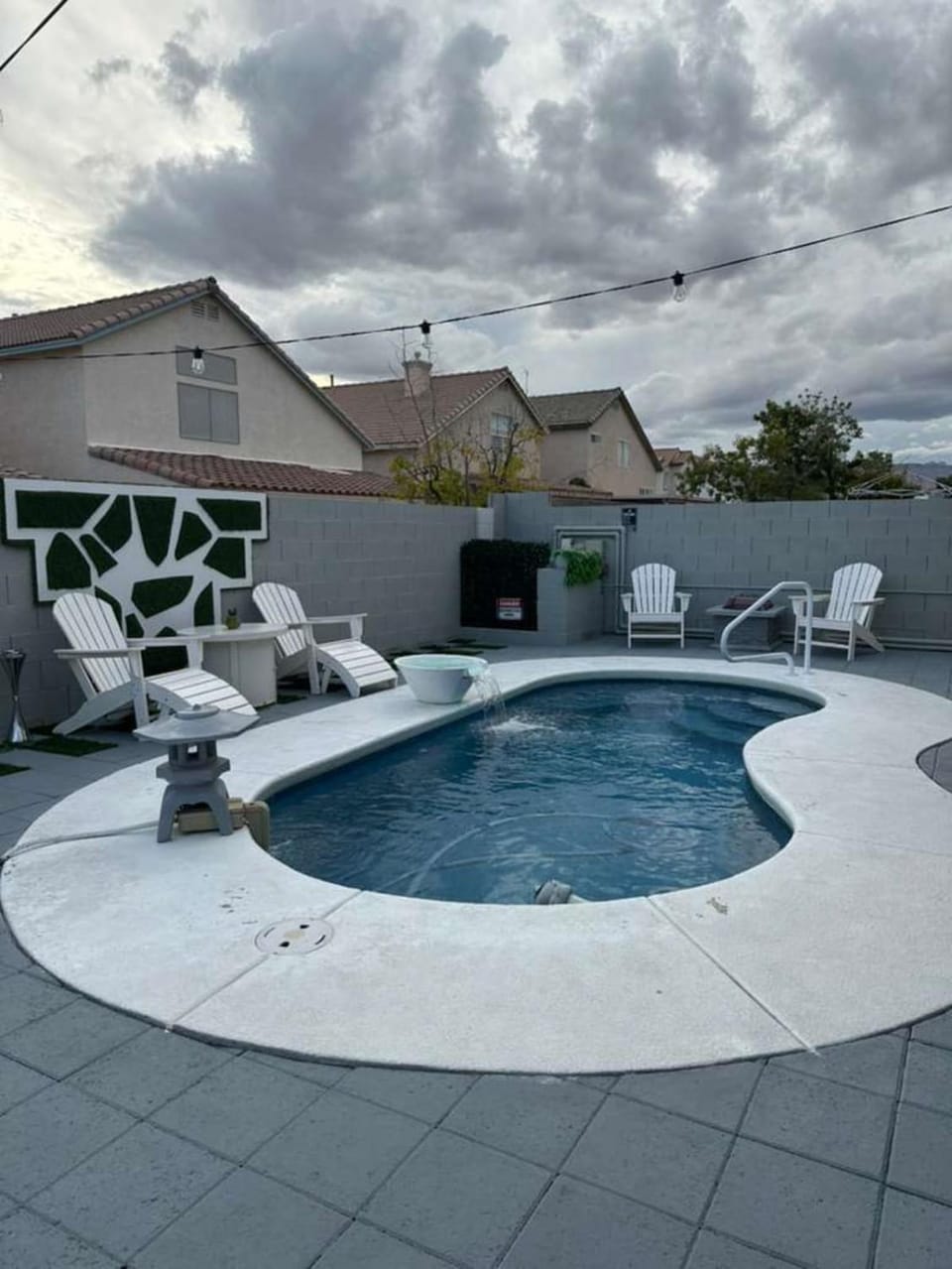Modern 3BR Home with Pool and Patio Close to Strip House in Spring Valley