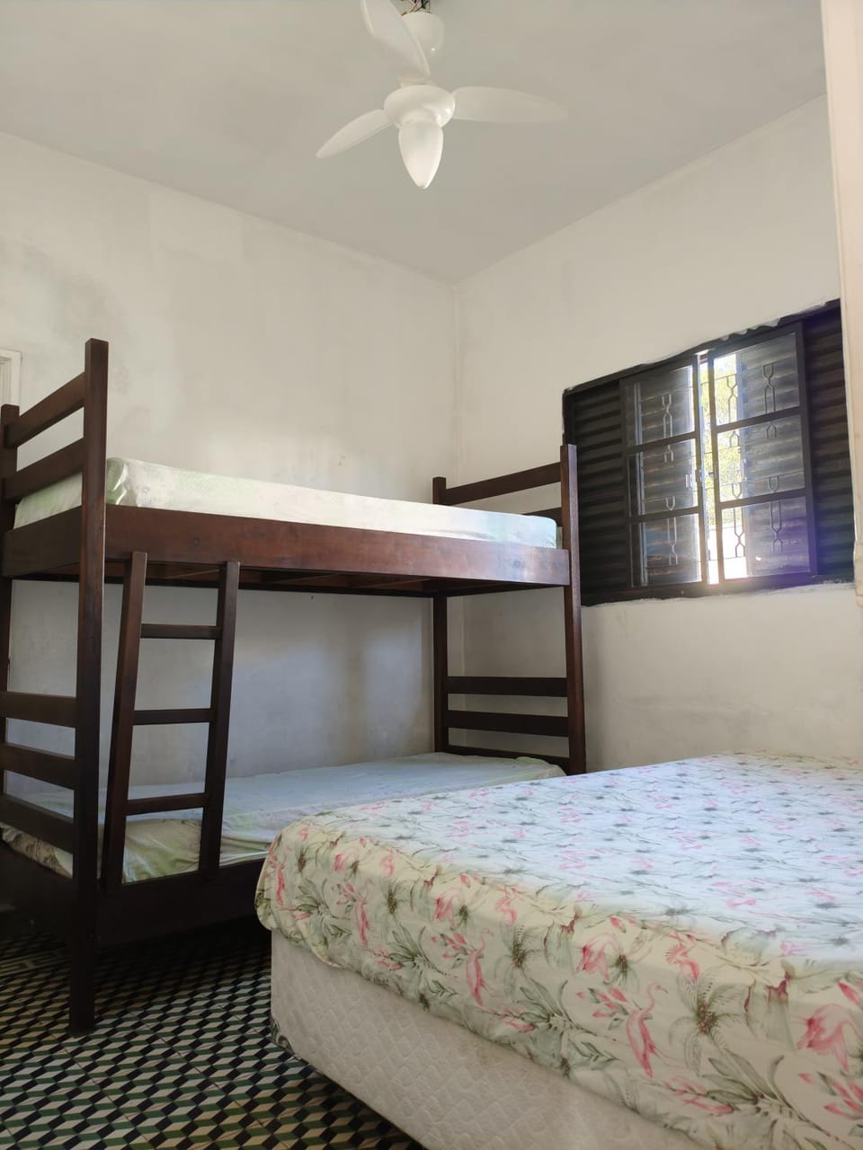 paz e descanso na praia House in State of São Paulo