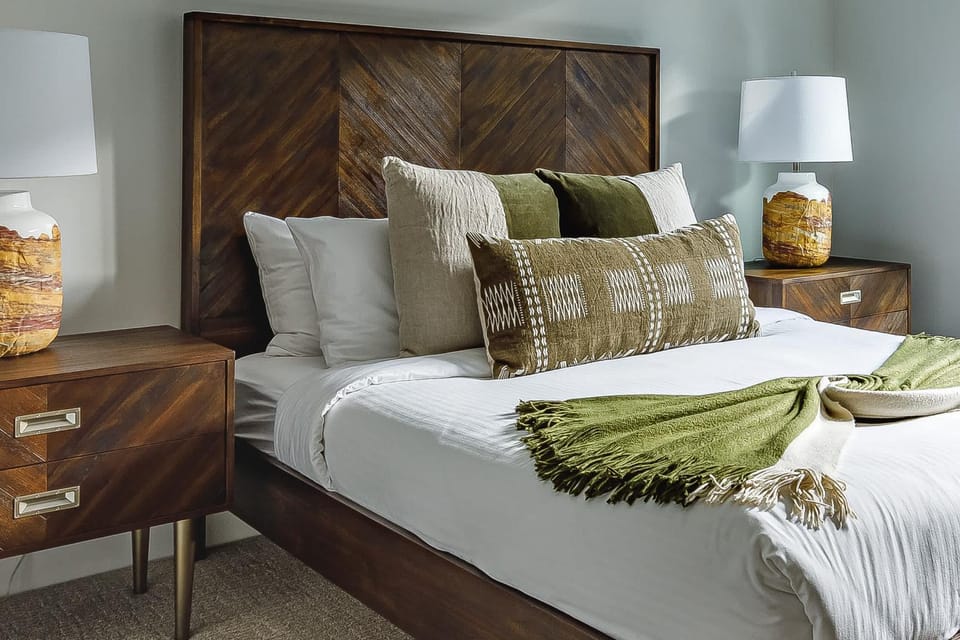 Bed, Bedroom