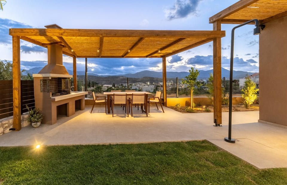 BBQ facilities, View (from property/room), Mountain view
