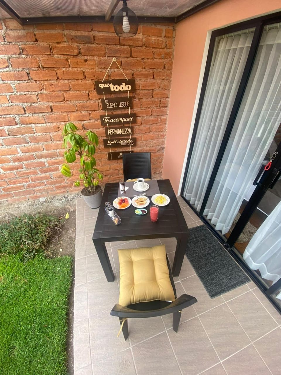 Balcony/Terrace, Food, Breakfast