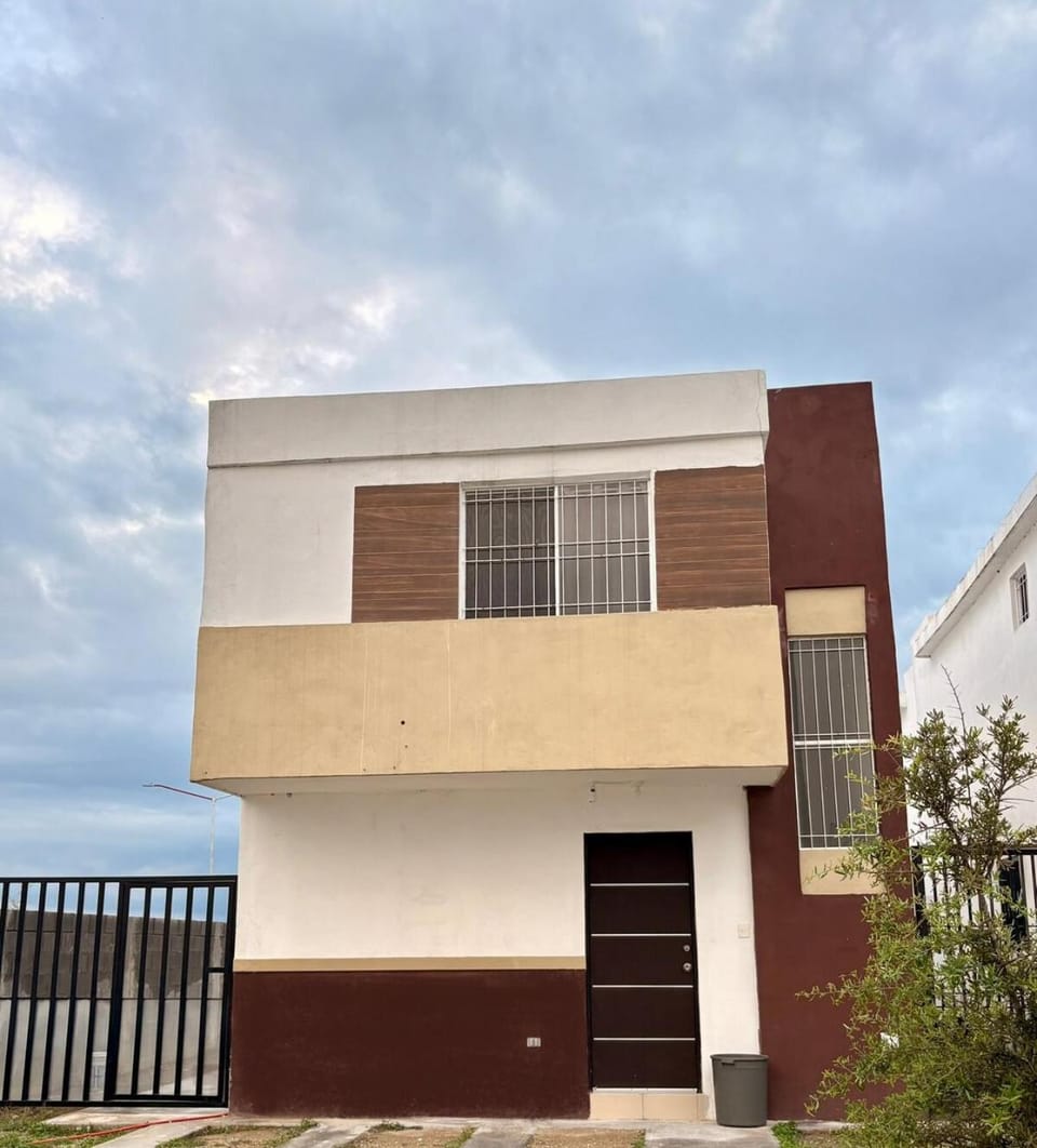 Casa Siena 3 bedrooms Close to the airport House in State of Nuevo Leon