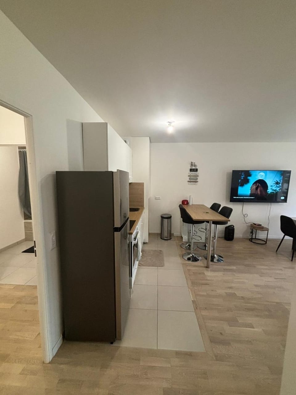 APPARTEMENT ST MAUR DES FOSSES proche quai de la Marne Apartment in Saint-Maur-des-Fossés