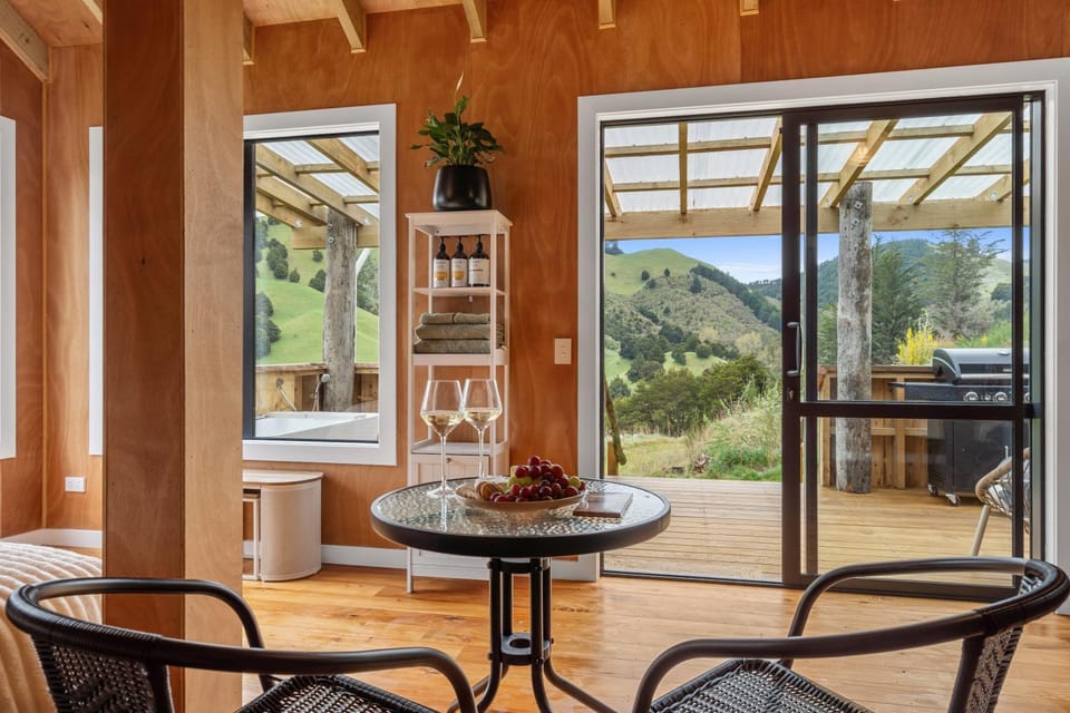 Harakeke Hut Apartment in Tasman District, Tasman, New Zealand
