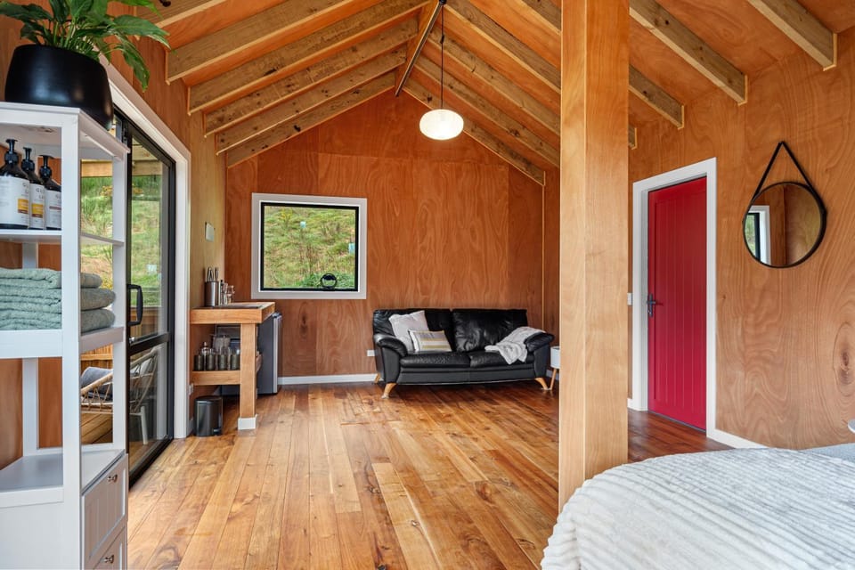 Harakeke Hut Apartment in Tasman District, Tasman, New Zealand