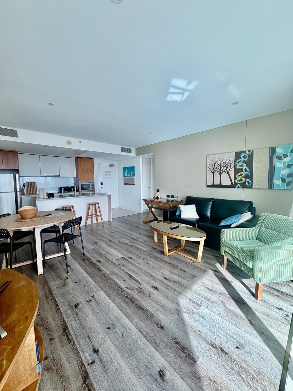 The Retreat at Surfers Apartment in Surfers Paradise Boulevard