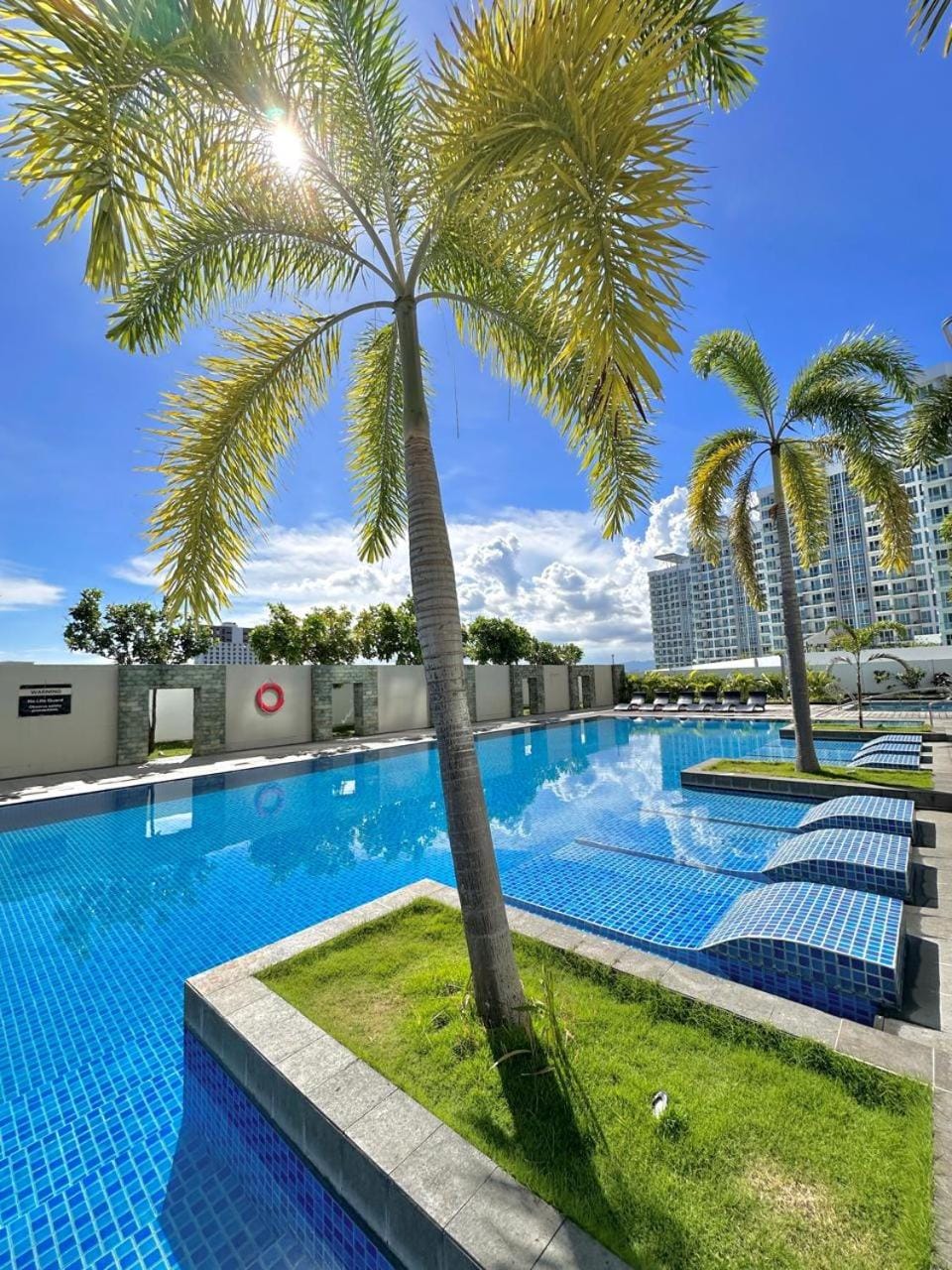 BEACH Condo at The Mactan Newtown for 6 guests Apartment in Lapu-Lapu City