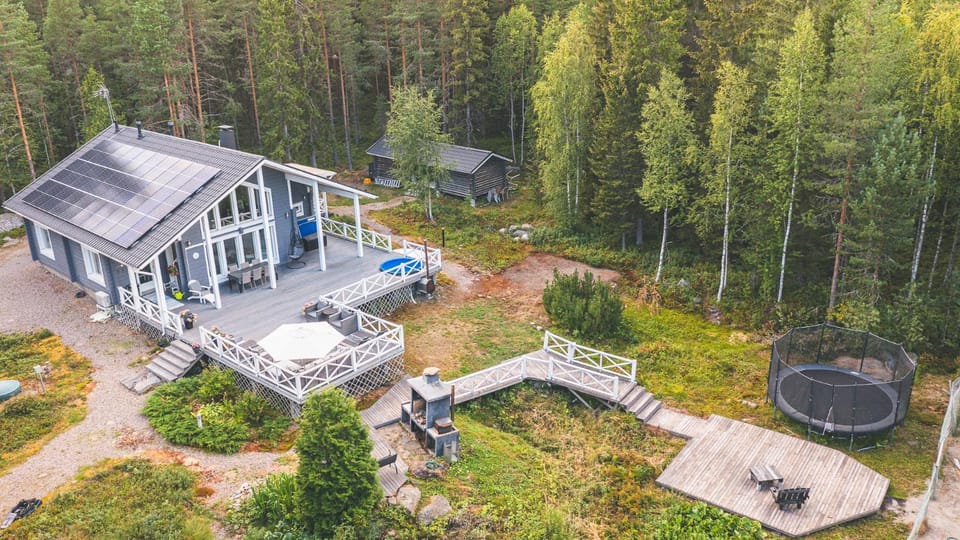 Property building, Spring, Day, Natural landscape, Bird's eye view, Garden, Garden, Hot Tub, Table tennis, Balcony/Terrace, Tennis court, Garden view, Open Air Bath