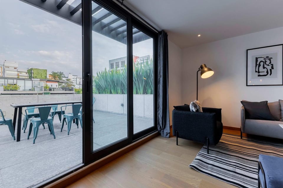 Capitalia Galileo Penthouse Apartment in Mexico City