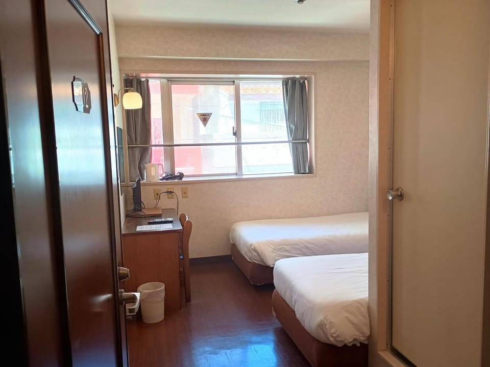 Hotel-澄Sumi-波の上ビーチ徒歩5分 Bed and Breakfast in Naha