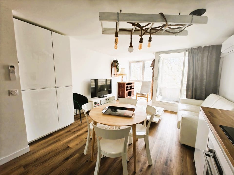 Dining area, Meals, Meals