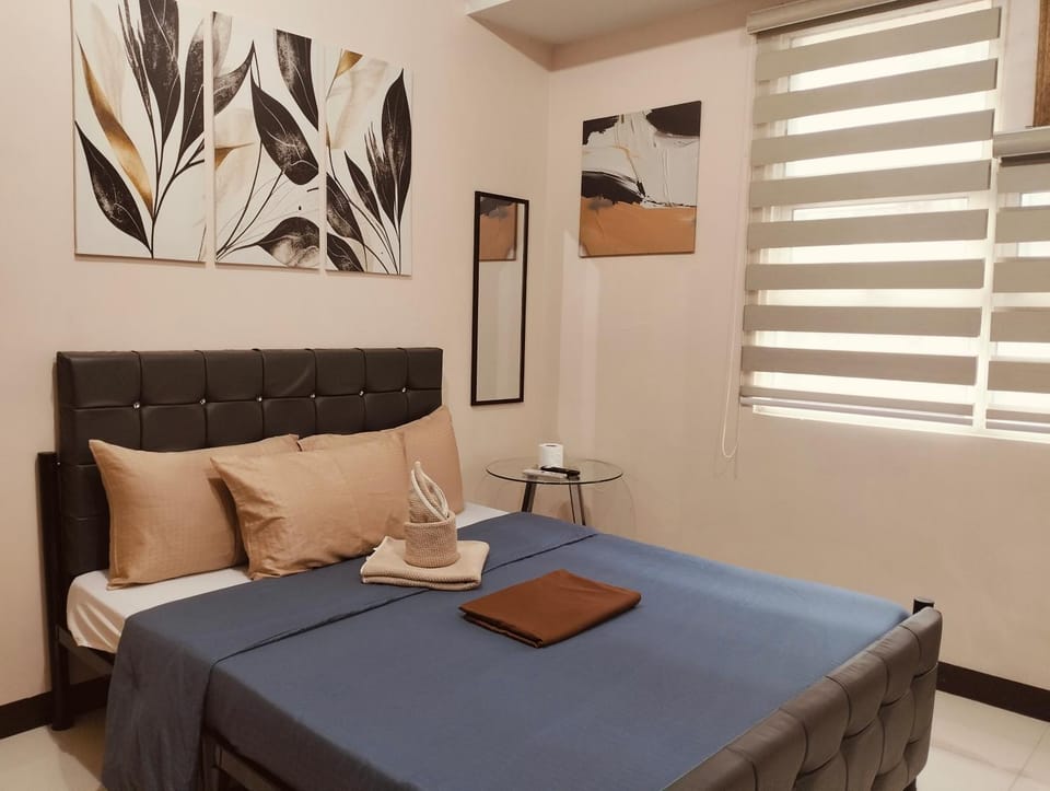 NAIA Manila Airport - Newport Prime Accommodations Apartment in Pasay