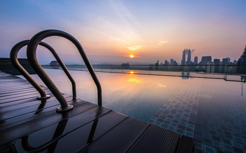 KL Digital Nomad Hostel Free Infinity SkyPool Hostel in Federal Territory of Kuala Lumpur