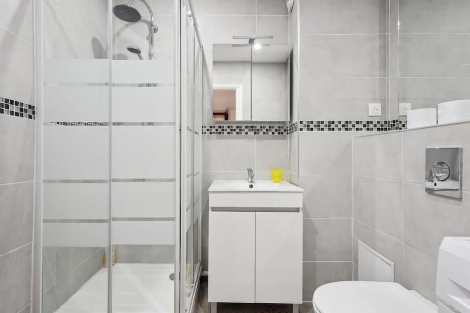 Cozy Studio avec Parking Charleville Apartment in Grand Est