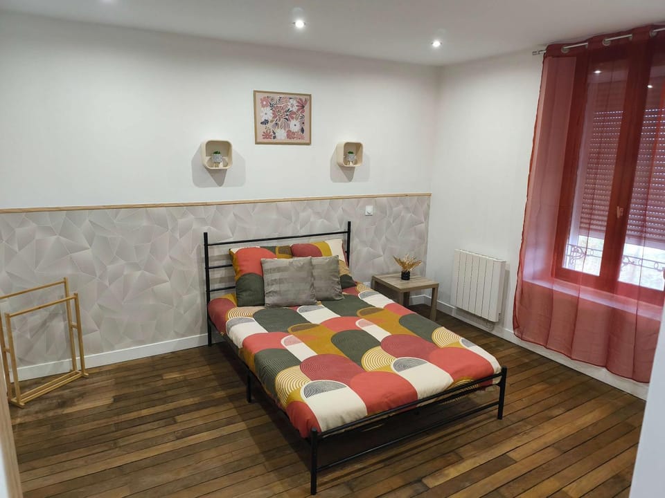 Cozy Studio avec Parking Charleville Apartment in Grand Est