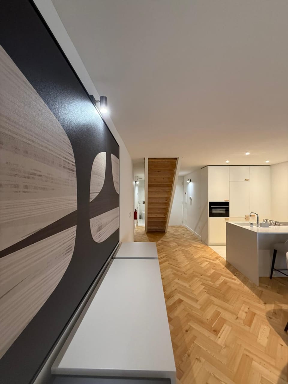 Kitchen or kitchenette, oven