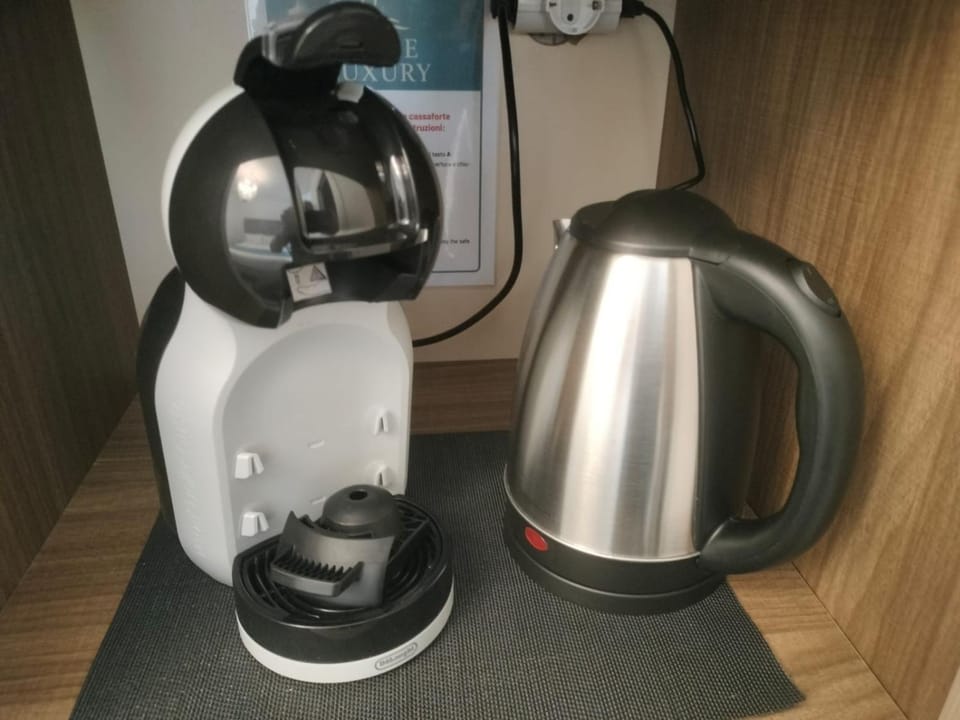 Coffee/tea facilities