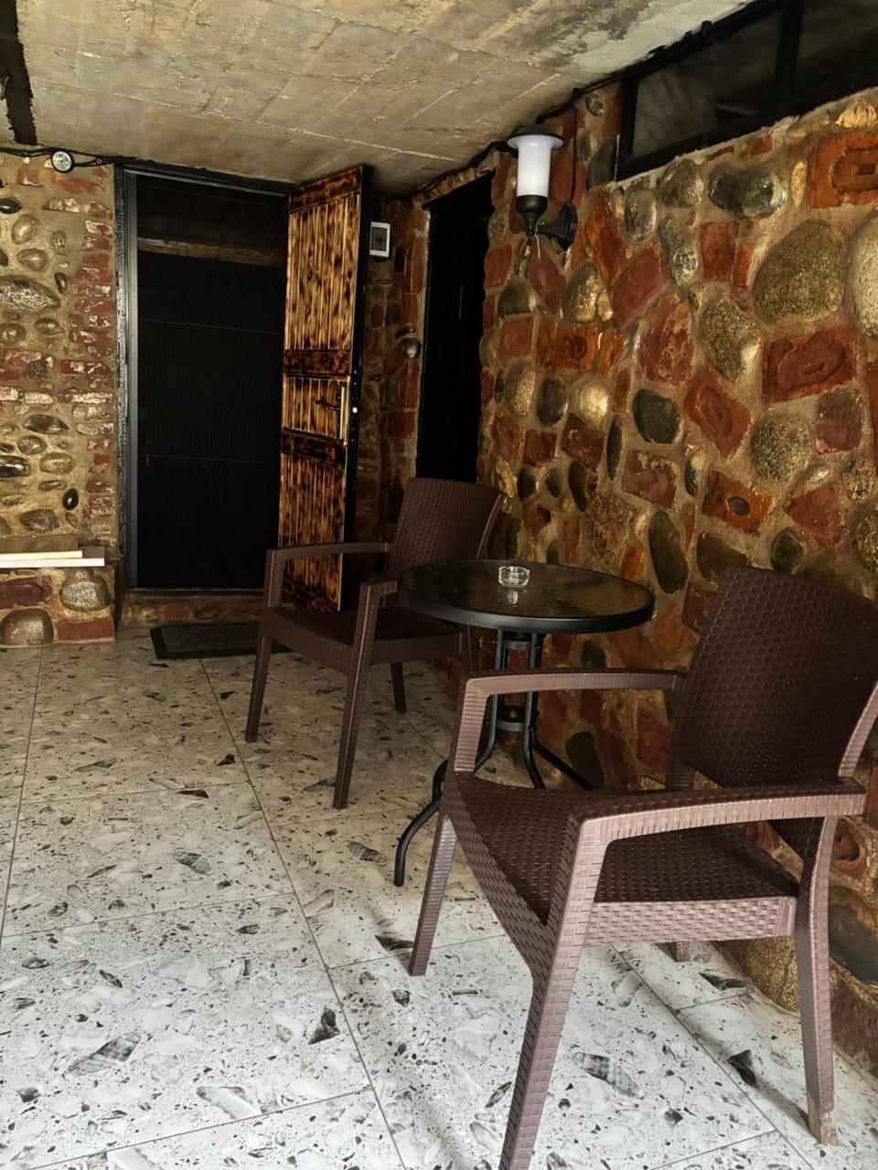 Patio, Seating area