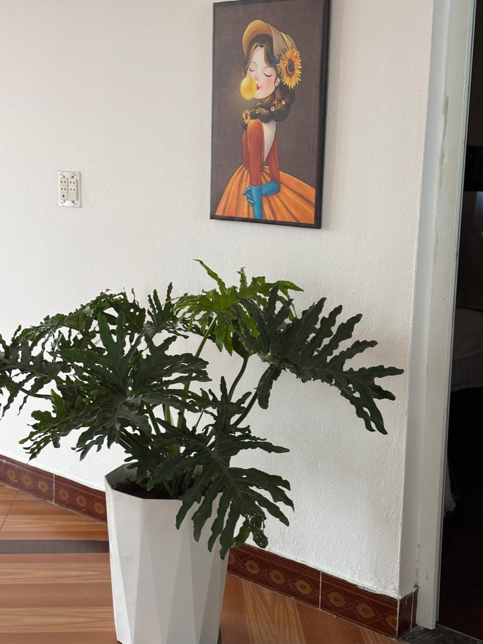 Daisy Apartment & Hotel Cẩm Phả Hotel in Laos