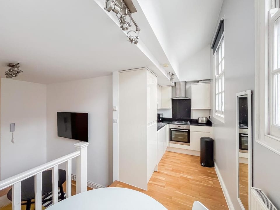Stylish Camden Apartment C3 Apartment in London Borough of Islington