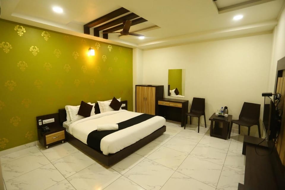 Vipul Estate Hotel in Uttarakhand