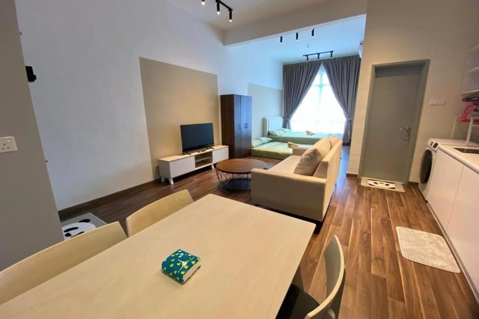 LV10 Hearth & Home 4pax Kuantan Apartment in Pahang, Malaysia