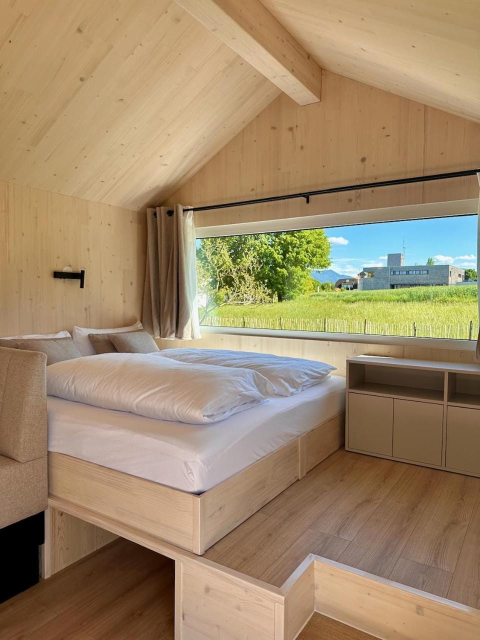 Bed, View (from property/room), Bedroom