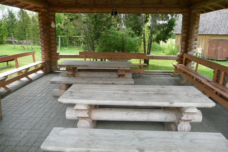 BBQ facilities, Children play ground, Balcony/Terrace