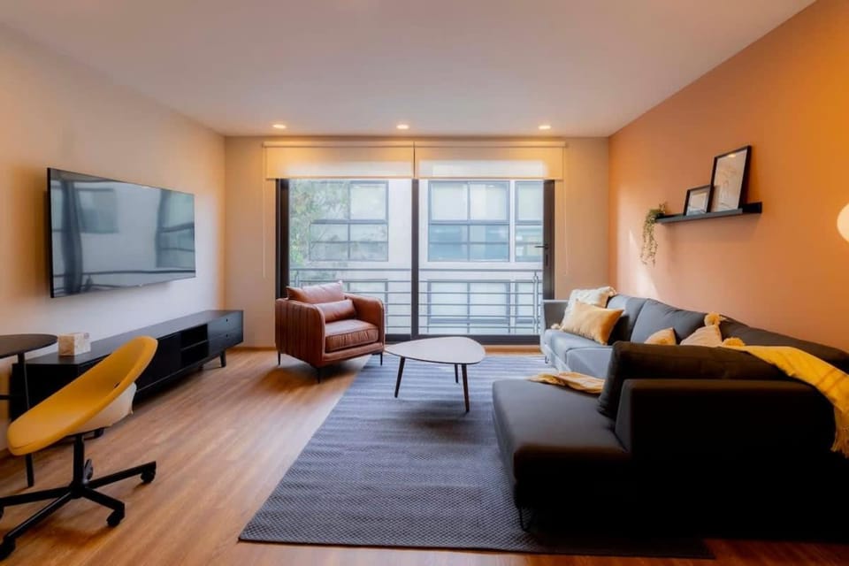 Capitalia Galileo 3BR Parking & Near Soumaya Apartment in Mexico City